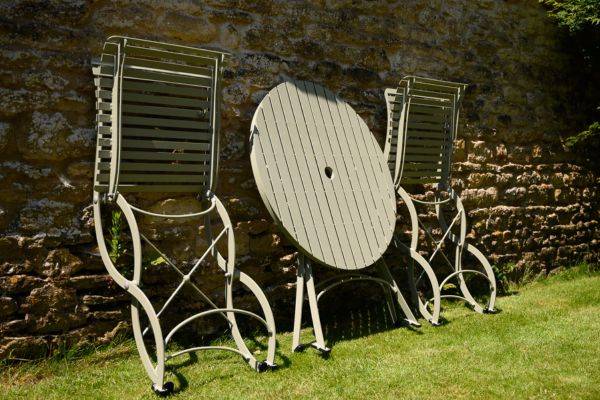 Darsham Green Dining Table Table Type A Chairs Folded Content Panel 1